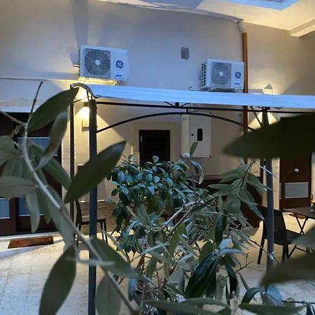 Apartament Il Cortiletto28 & House *